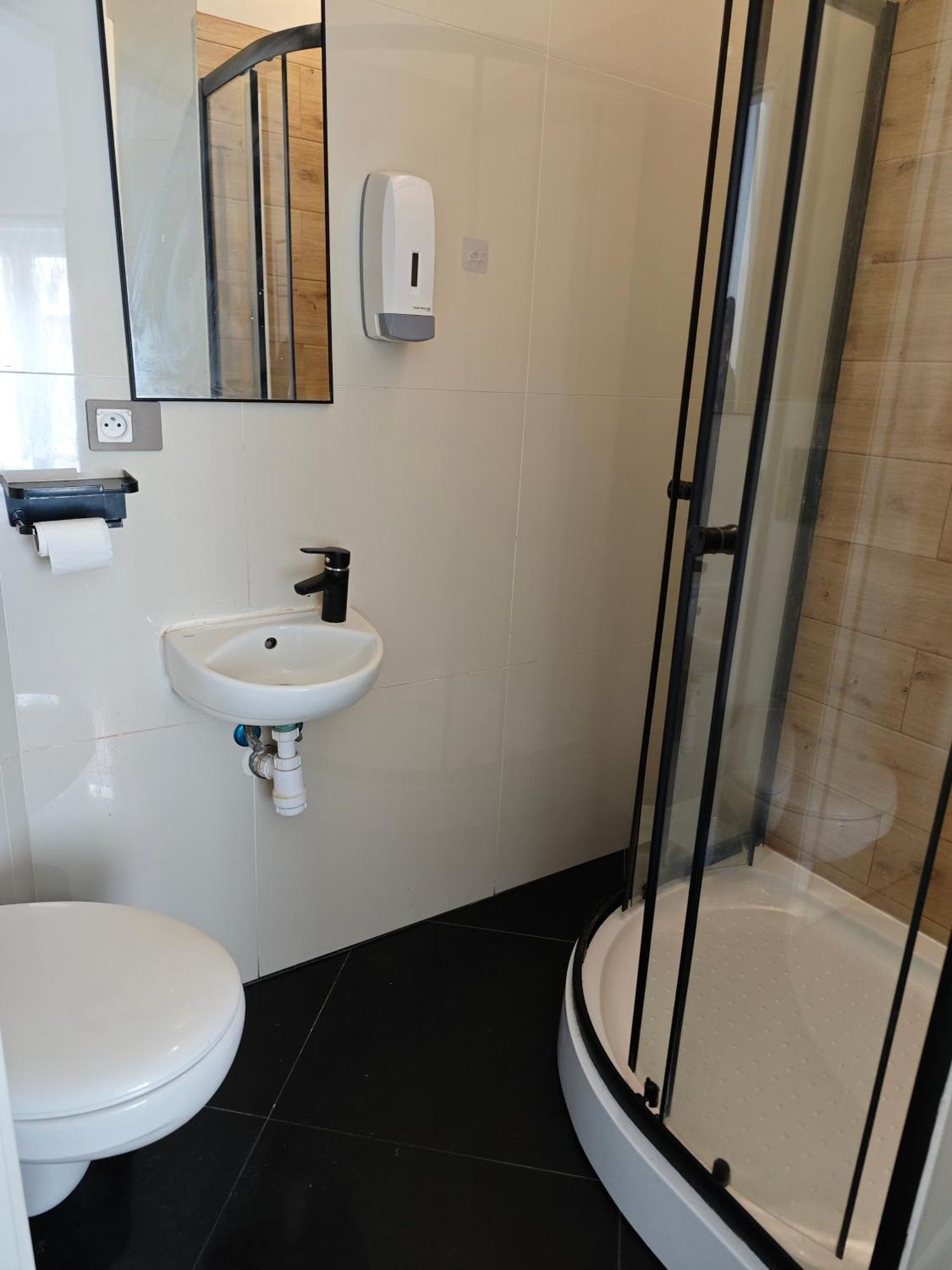 Apartamenty Wilcza - City Center وارسو الغرفة الصورة